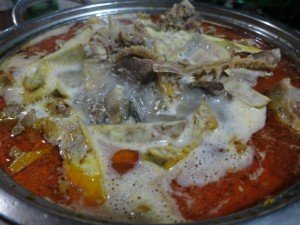 Duck hot pot