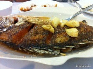 ปลาดทอดราดน้ำปลา deep-fried fish with fish sauce