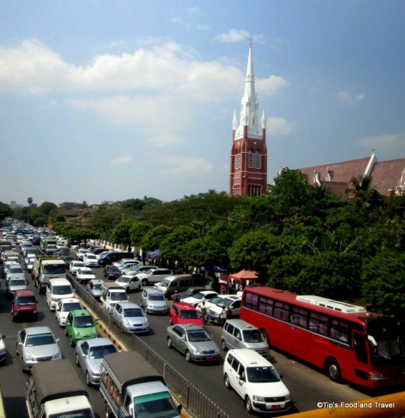 traffic in front of Bogyoke Market